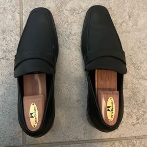 Gucci shoes